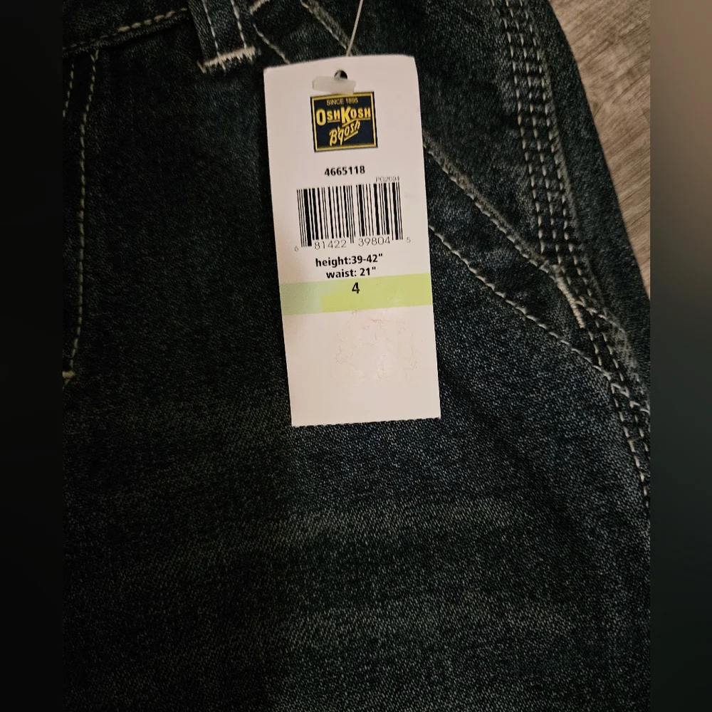 OshKosh Bgosh nwt boys